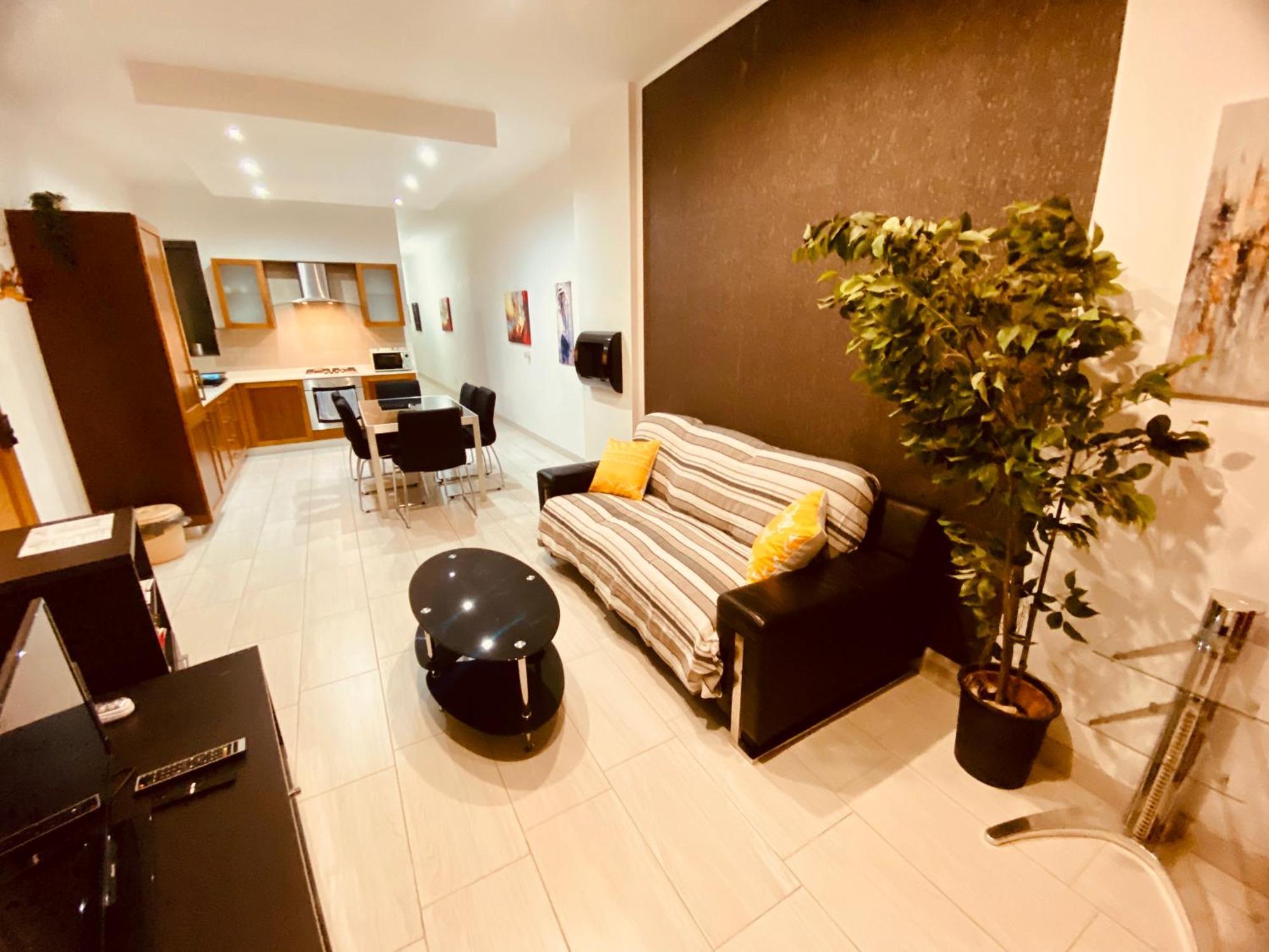 Bugibba Central Modern Apartment St. Paul's Bay Exterior foto
